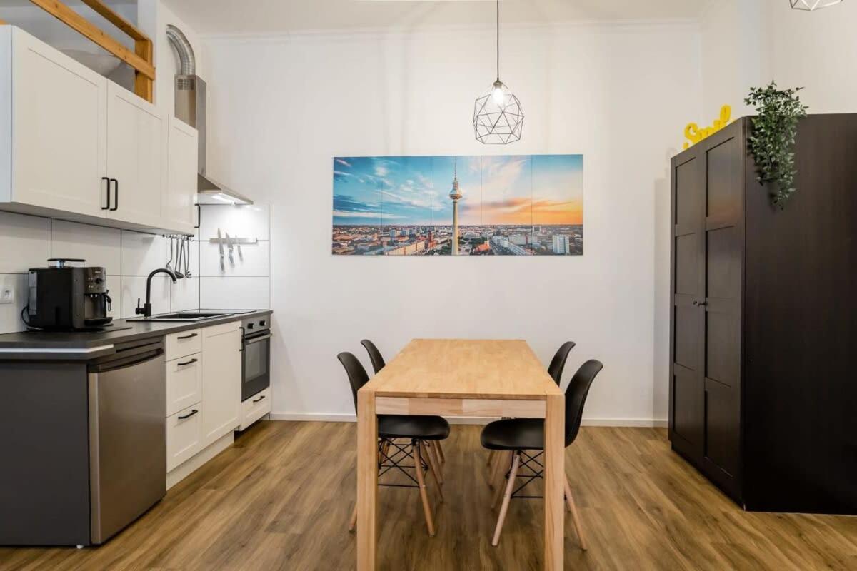 Stylish Loft Close To Boxhagener Platz Berlin Exterior foto
